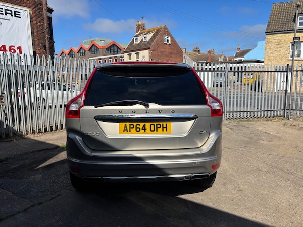 Used Volvo XC60 2014 for sale - 74594147: Photo 6