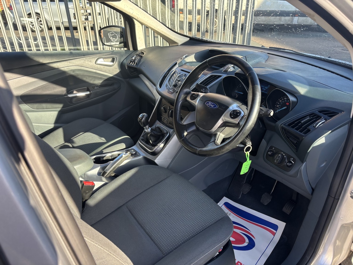 Used Ford C-Max 2015 for sale - 76347149: Photo 12