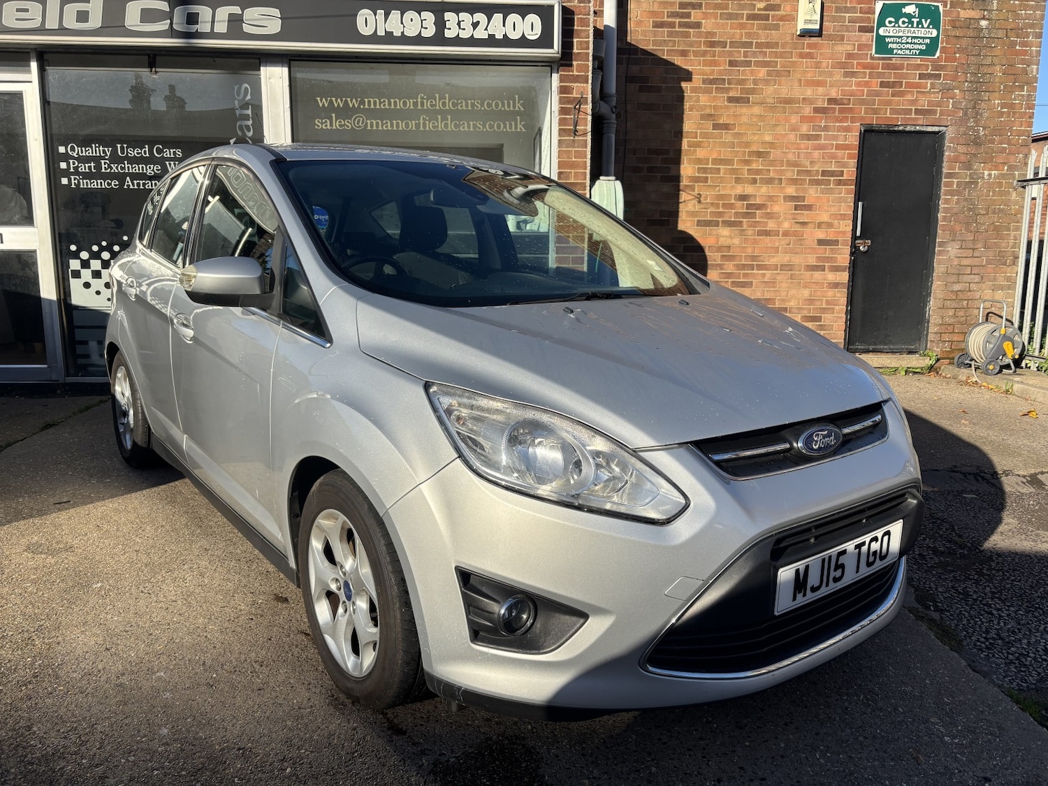 Used Ford C-Max 2015 for sale - 76347149: Photo 3