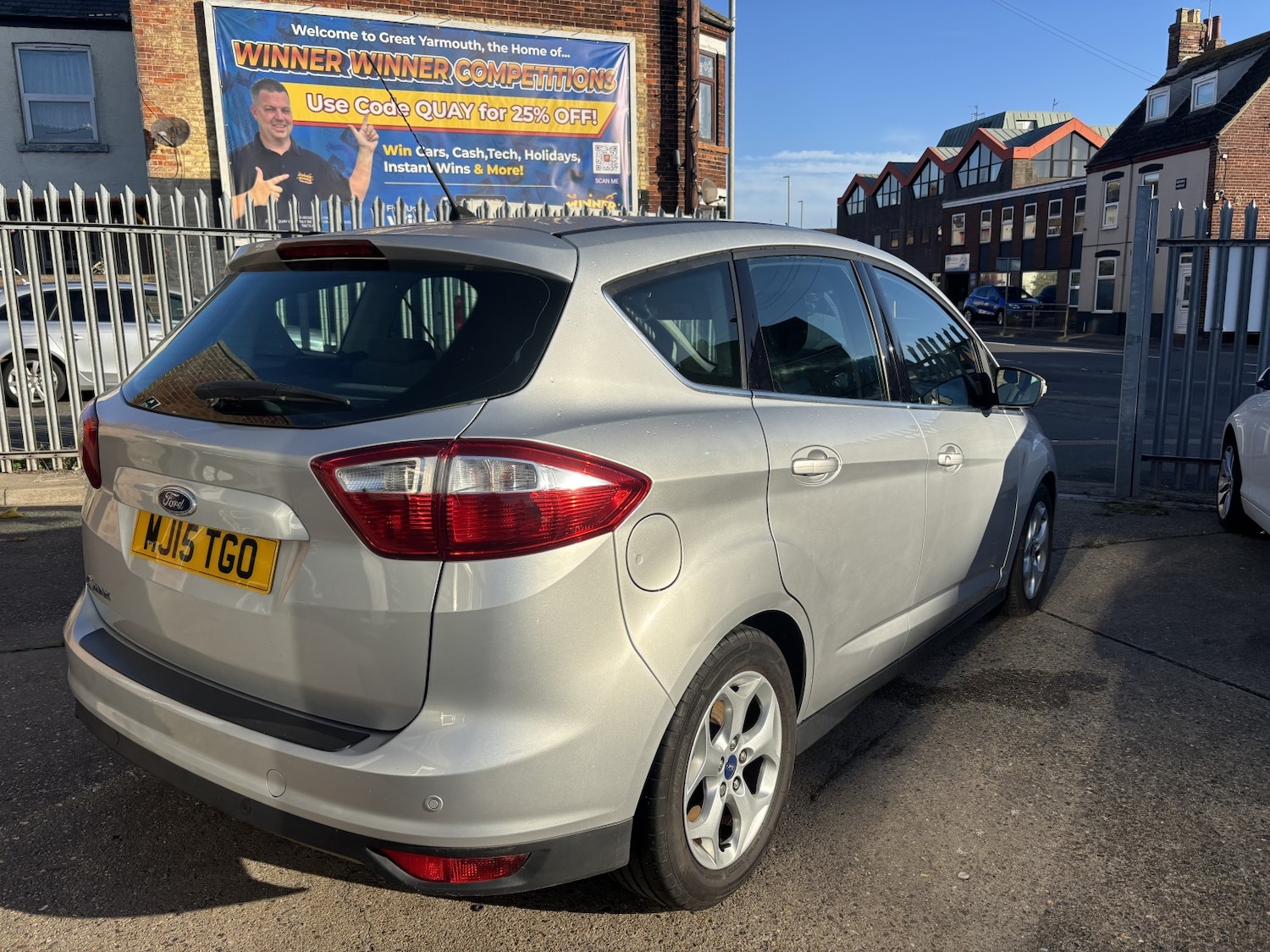 Used Ford C-Max 2015 for sale - 76347149: Photo 8
