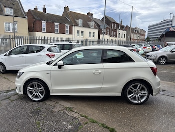 Used Audi A1 2014 for sale - 79365509: Photo