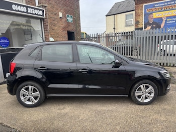 Used Volkswagen Polo 2018 for sale - 76837025: Photo