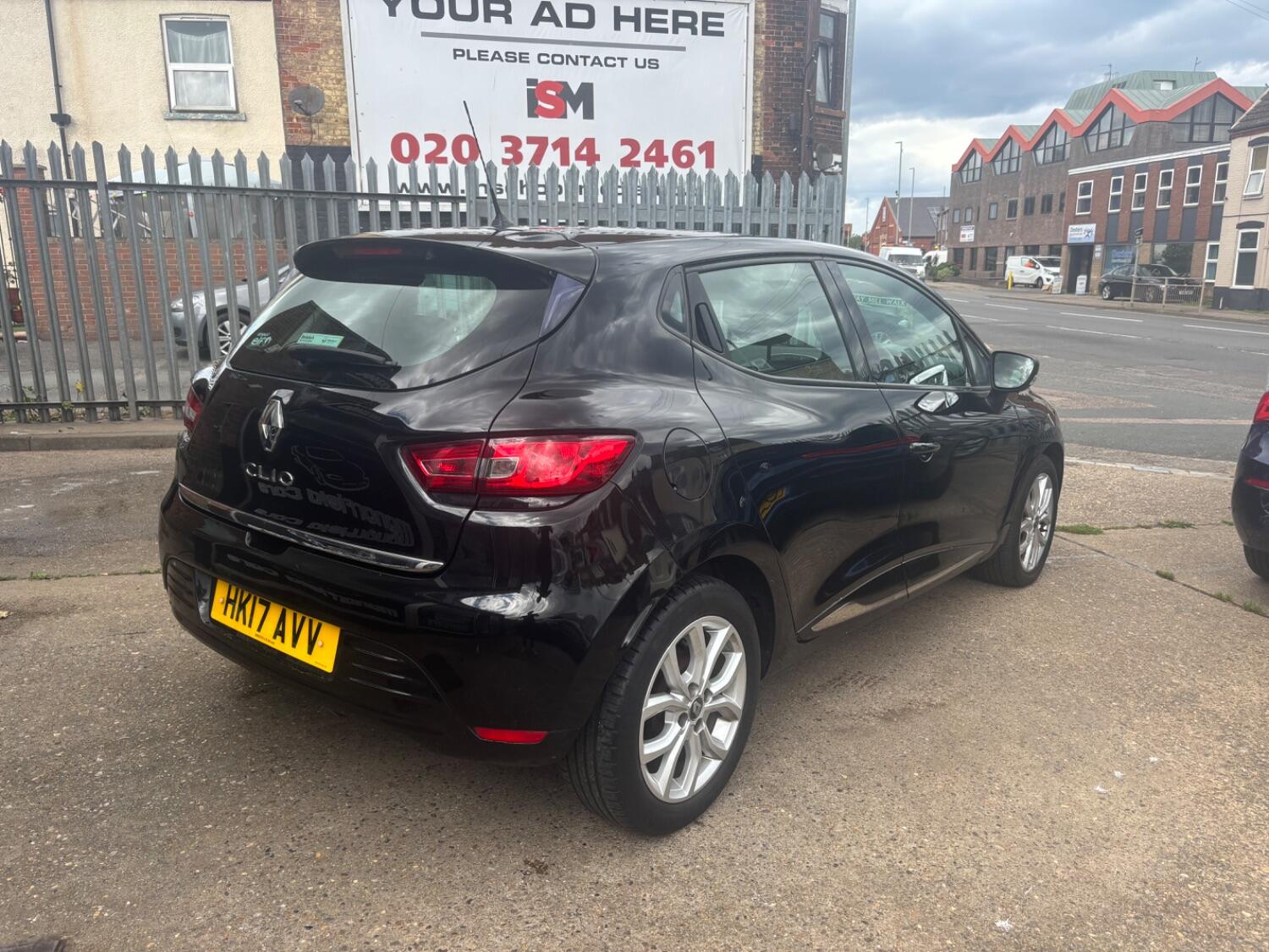 Used Renault Clio 2017 for sale - 76794294: Photo 7