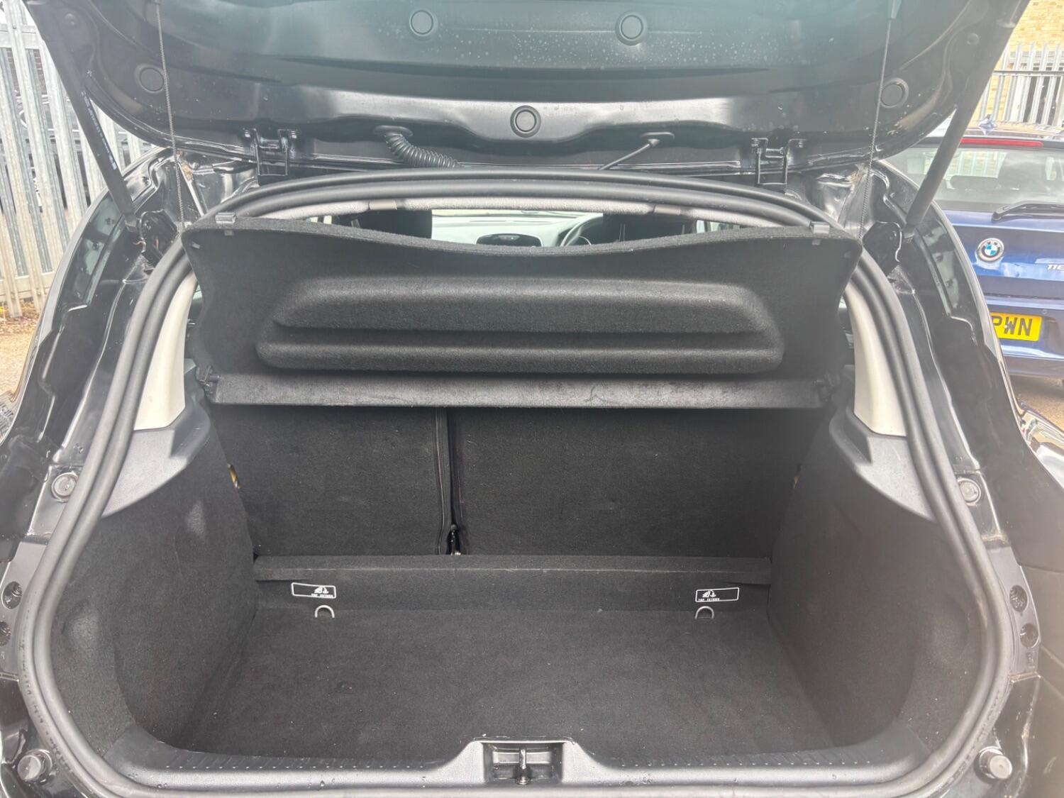 Used Renault Clio 2017 for sale - 76794294: Photo 8