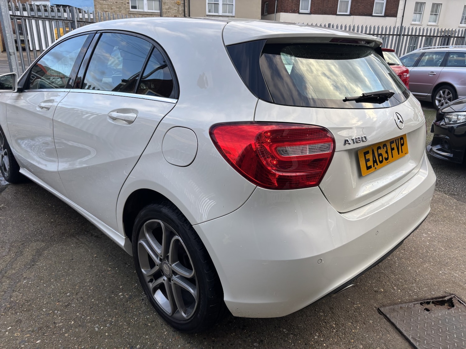 Used Mercedes-Benz A-Class 2013 for sale - 76904668: Photo 6