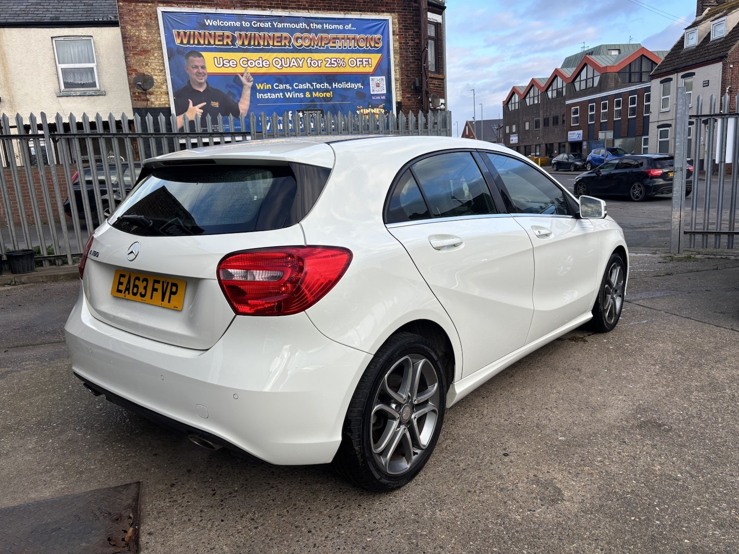 Used Mercedes-Benz A-Class 2013 for sale - 76904668: Photo 8