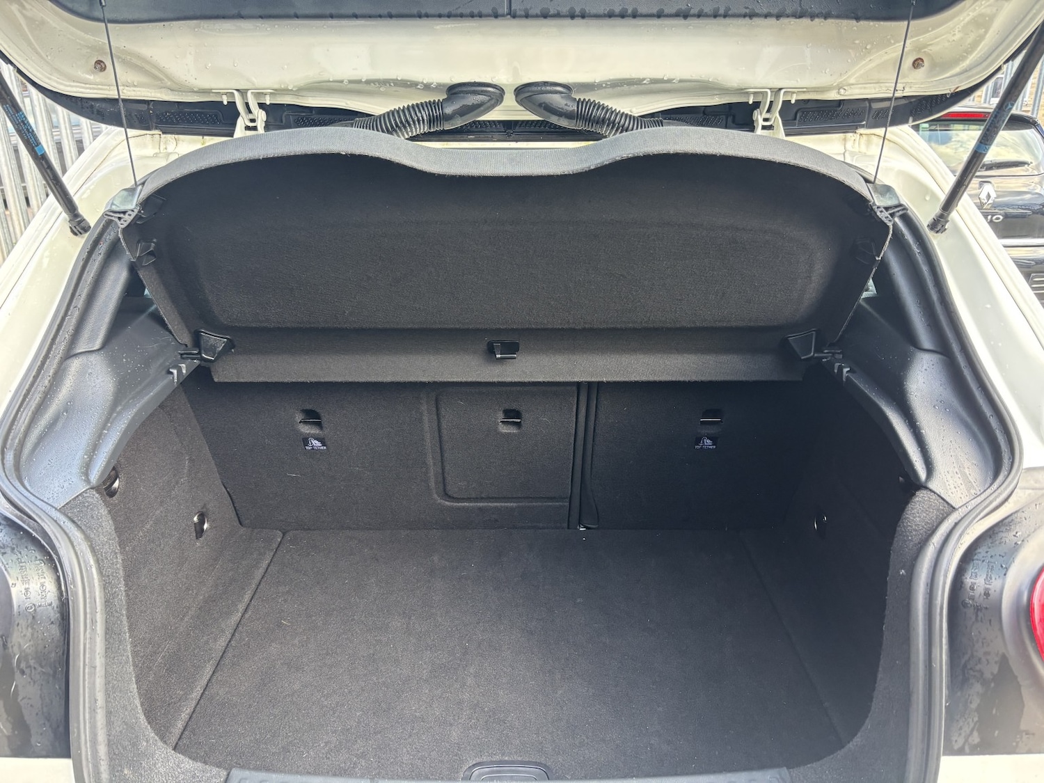 Used Mercedes-Benz A-Class 2013 for sale - 76904668: Photo 9