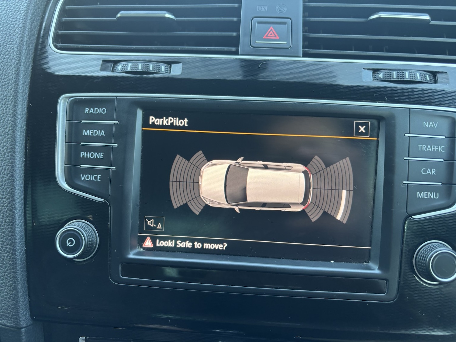 Used Volkswagen Golf 2015 for sale - 77465808: Photo 17