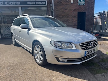 Used Volvo V70 2015 for sale - 76769639: Photo