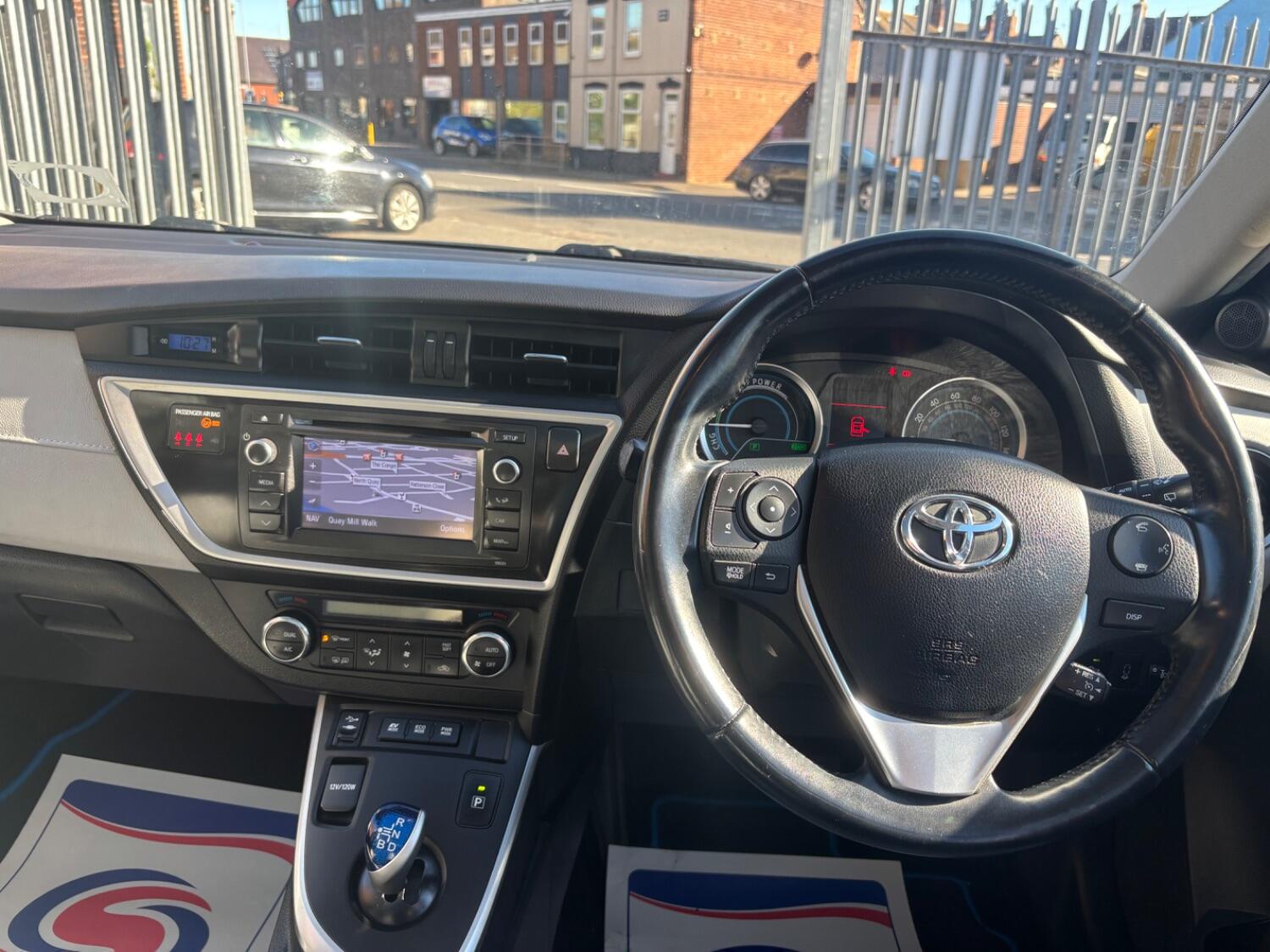 Used Toyota Auris 2013 for sale - 76134104: Photo 13