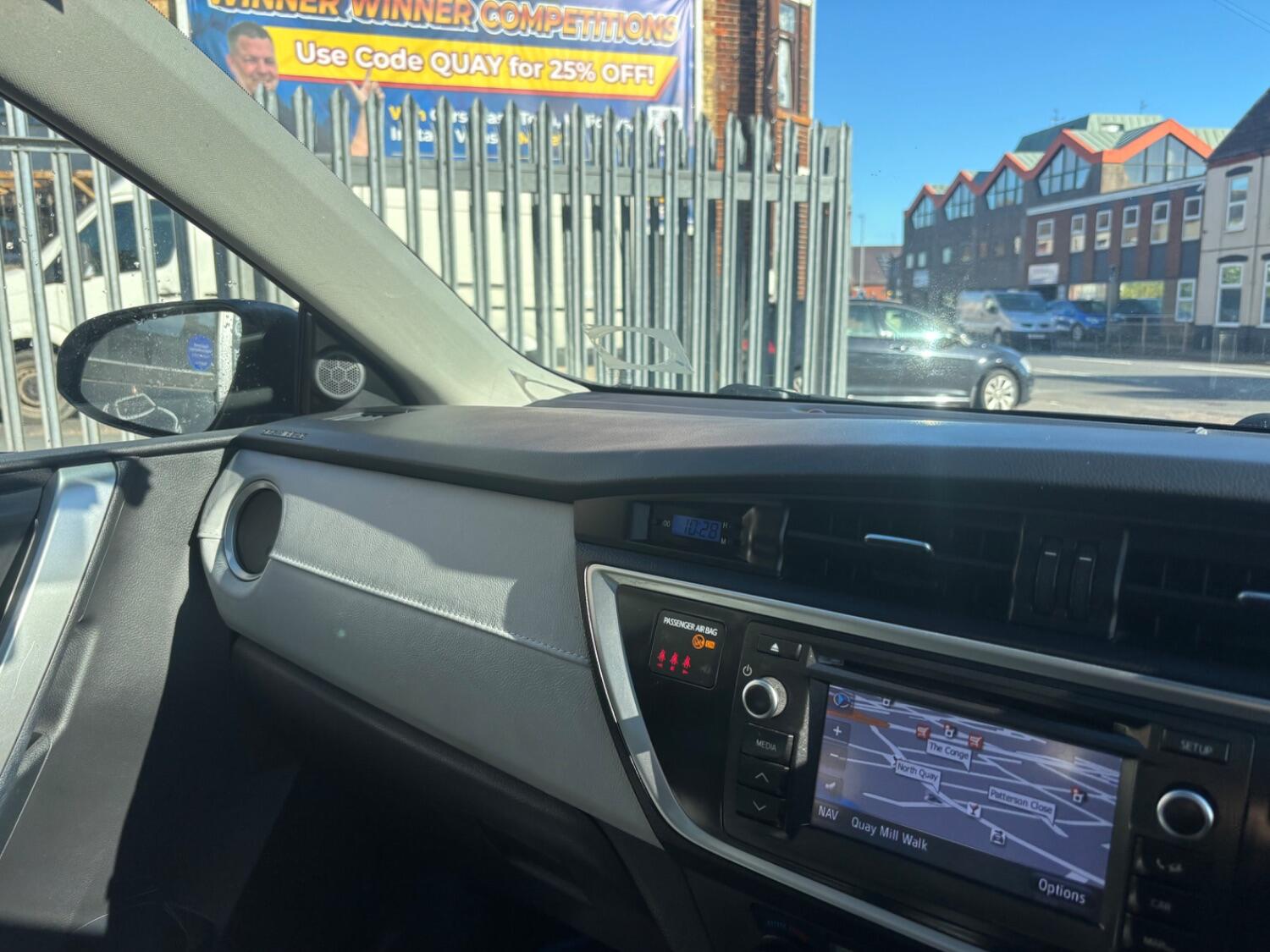 Used Toyota Auris 2013 for sale - 76134104: Photo 18