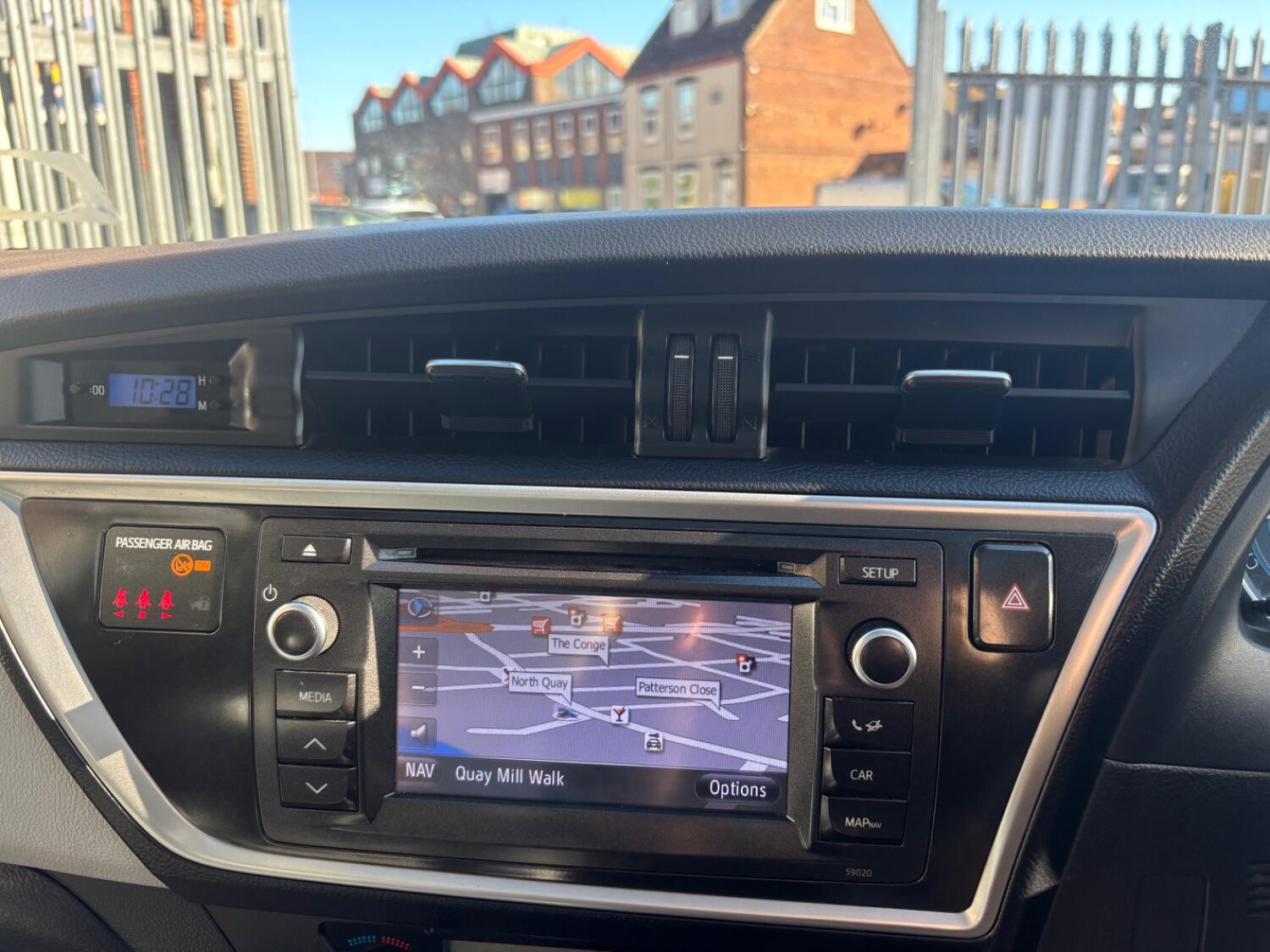 Used Toyota Auris 2013 for sale - 76134104: Photo 19