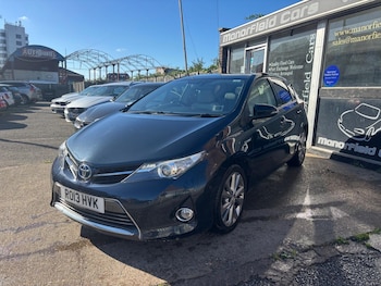 Toyota - Auris