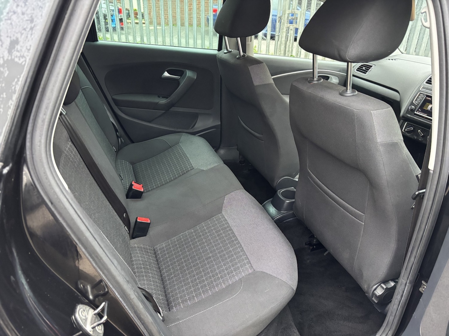 Used Volkswagen Polo 2016 for sale - 76974342: Photo 11