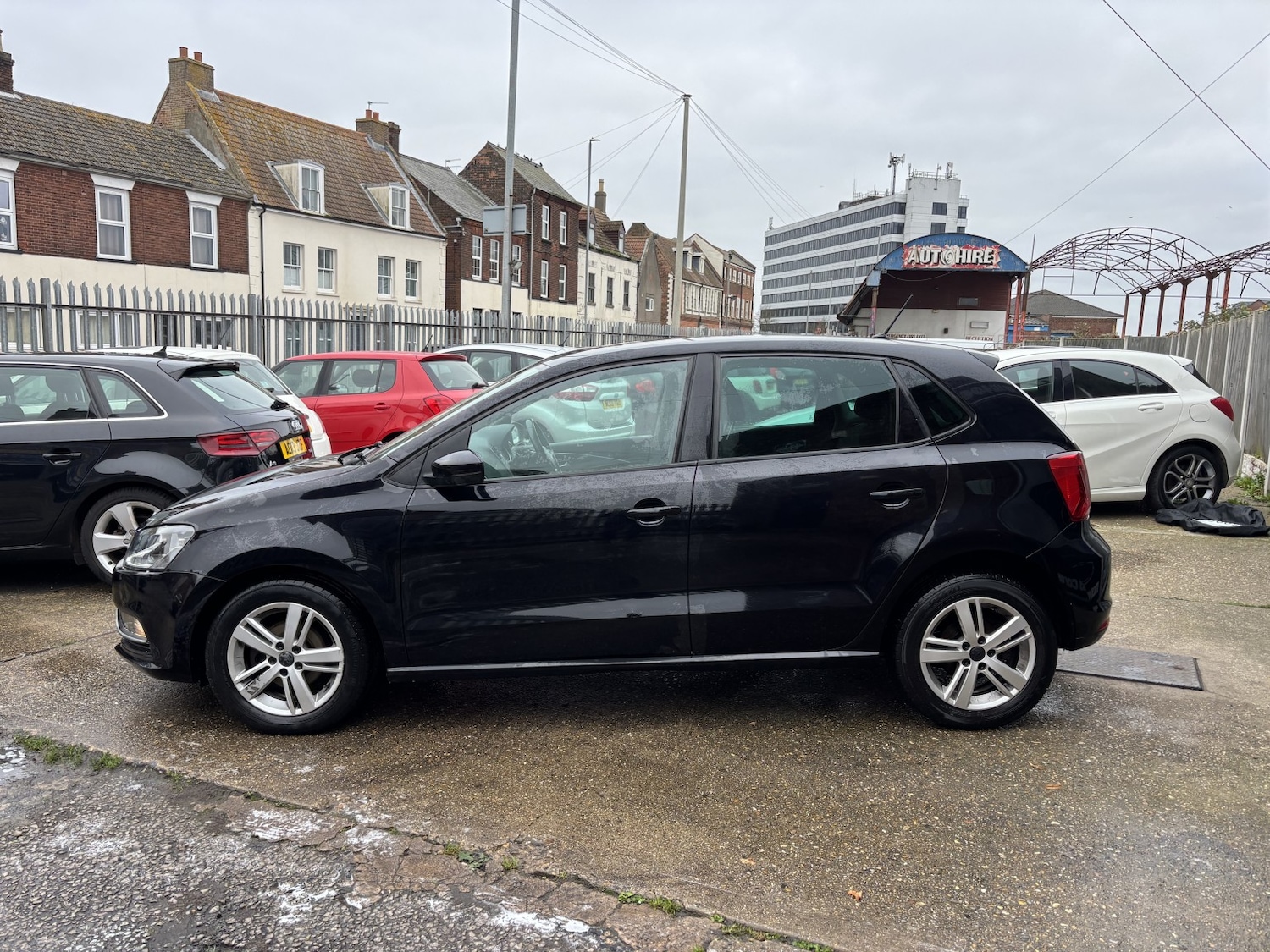 Used Volkswagen Polo 2016 for sale - 76974342: Photo 5