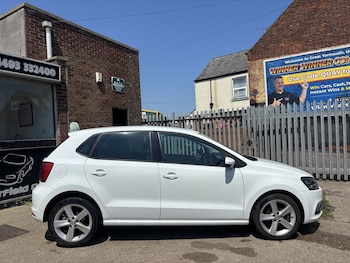Used Volkswagen Polo 2016 for sale - 79156556: Photo