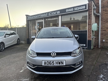 Used Volkswagen Polo 2015 for sale - 76974354: Photo