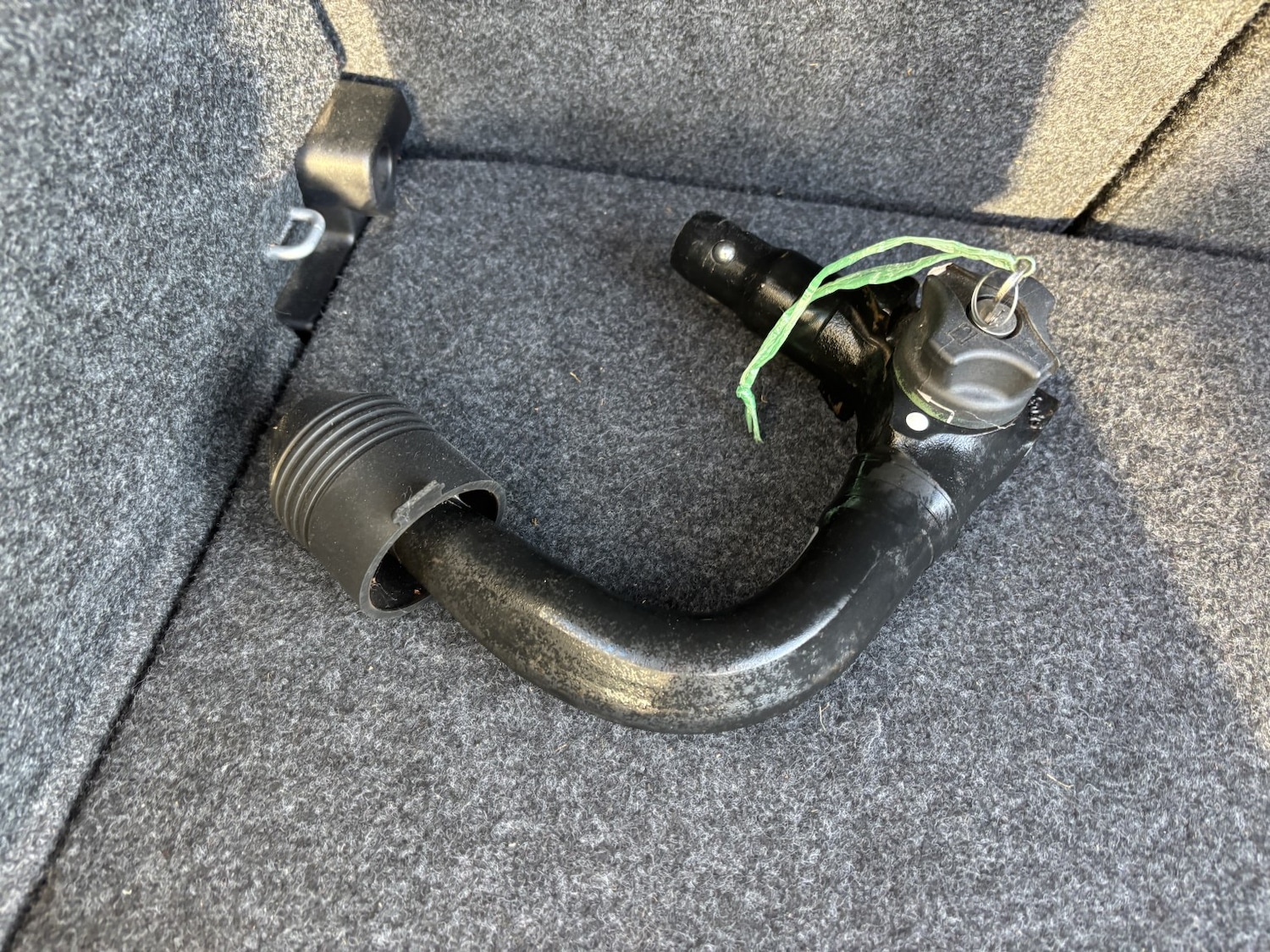 Used Volkswagen Polo 2011 for sale - 76605718: Photo 10