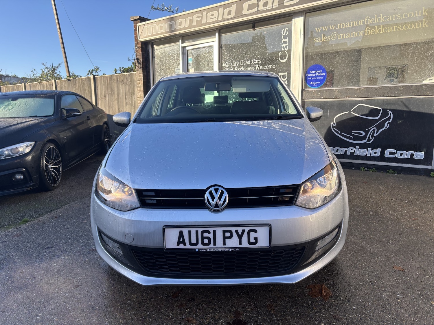 Used Volkswagen Polo 2011 for sale - 76605718: Photo 2