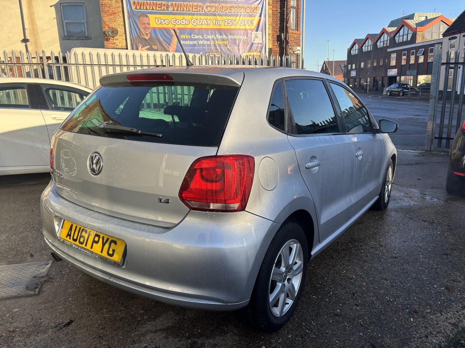 Used Volkswagen Polo 2011 for sale - 76605718: Photo 8