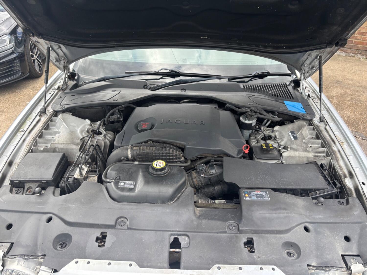 Used Jaguar XJ 2008 for sale - 75718244: Photo 11