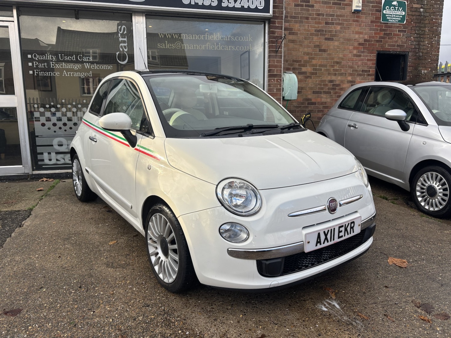 Used Fiat 500 2011 for sale - 76637432: Photo 3