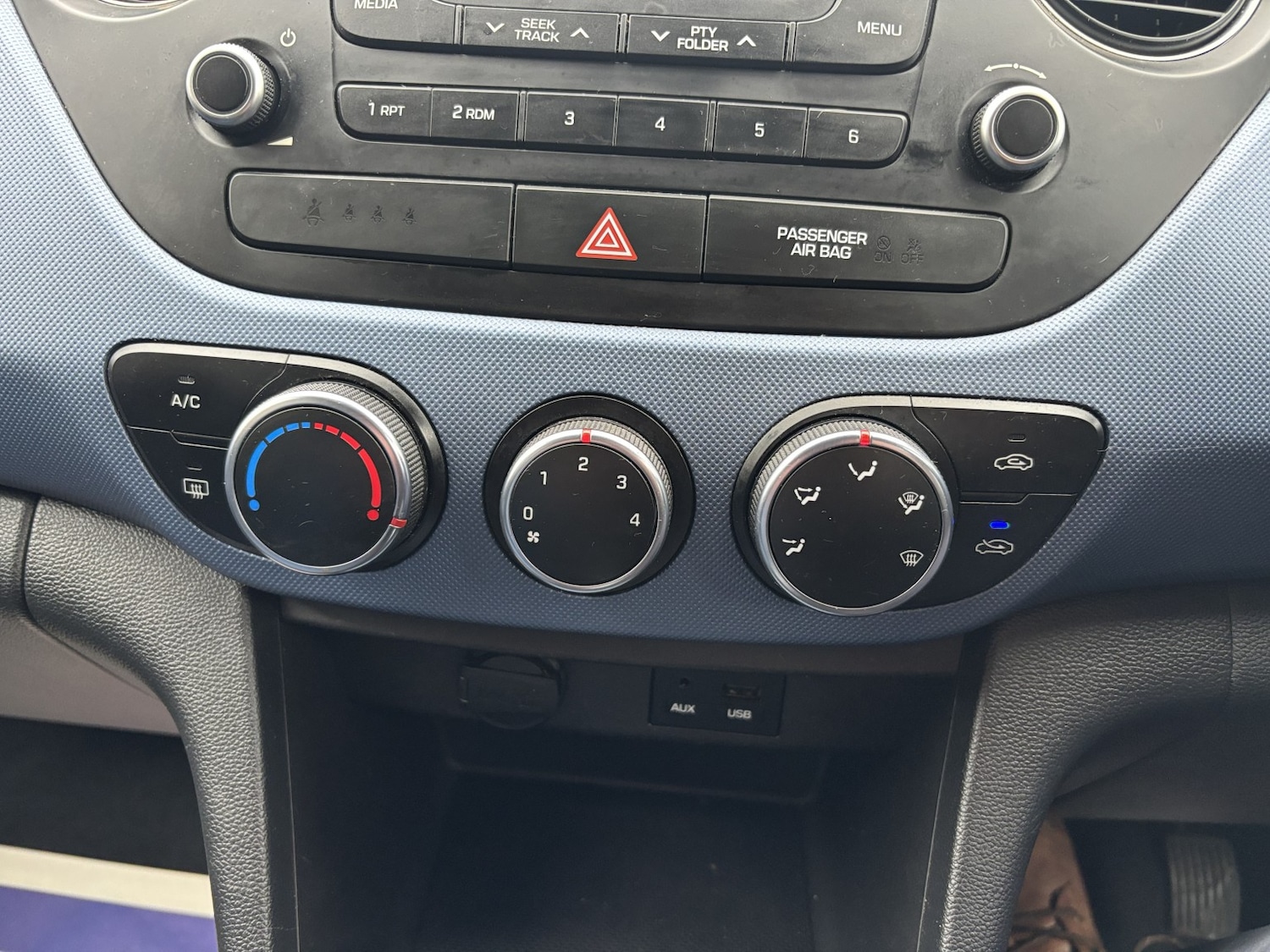 Used Hyundai i10 2015 for sale - 77508566: Photo 16