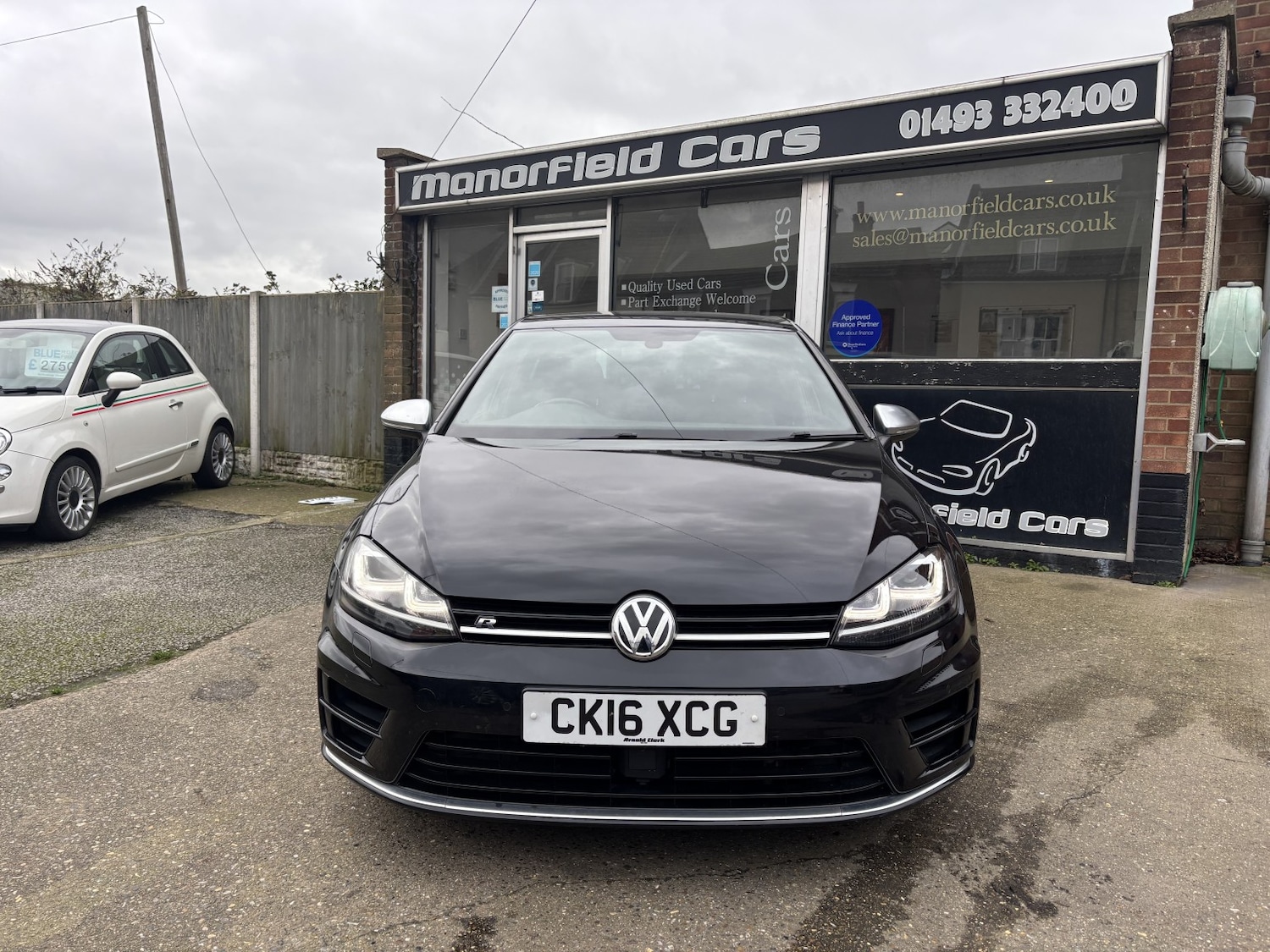 Used Volkswagen Golf 2016 for sale - 77465811: Photo 2