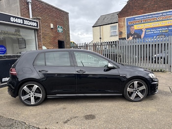 Used Volkswagen Golf 2016 for sale - 77465811: Photo