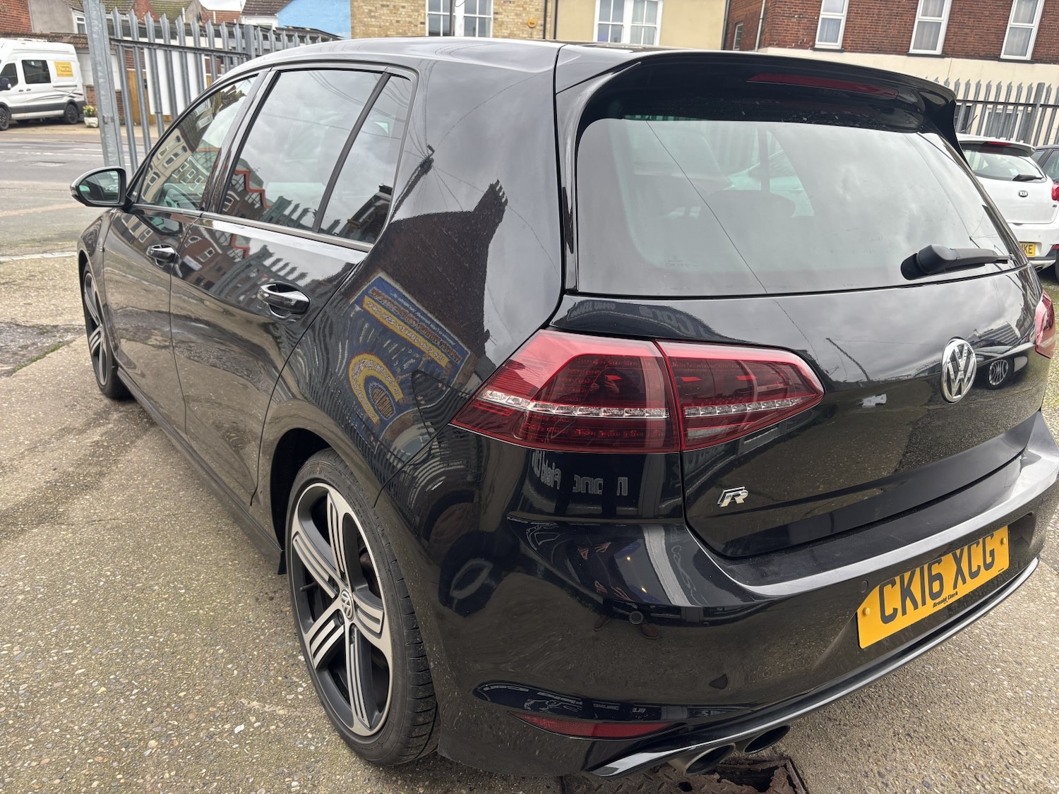 Used Volkswagen Golf 2016 for sale - 77465811: Photo 6