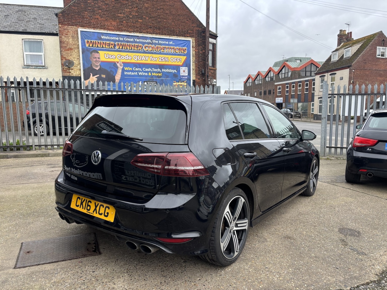 Used Volkswagen Golf 2016 for sale - 77465811: Photo 8