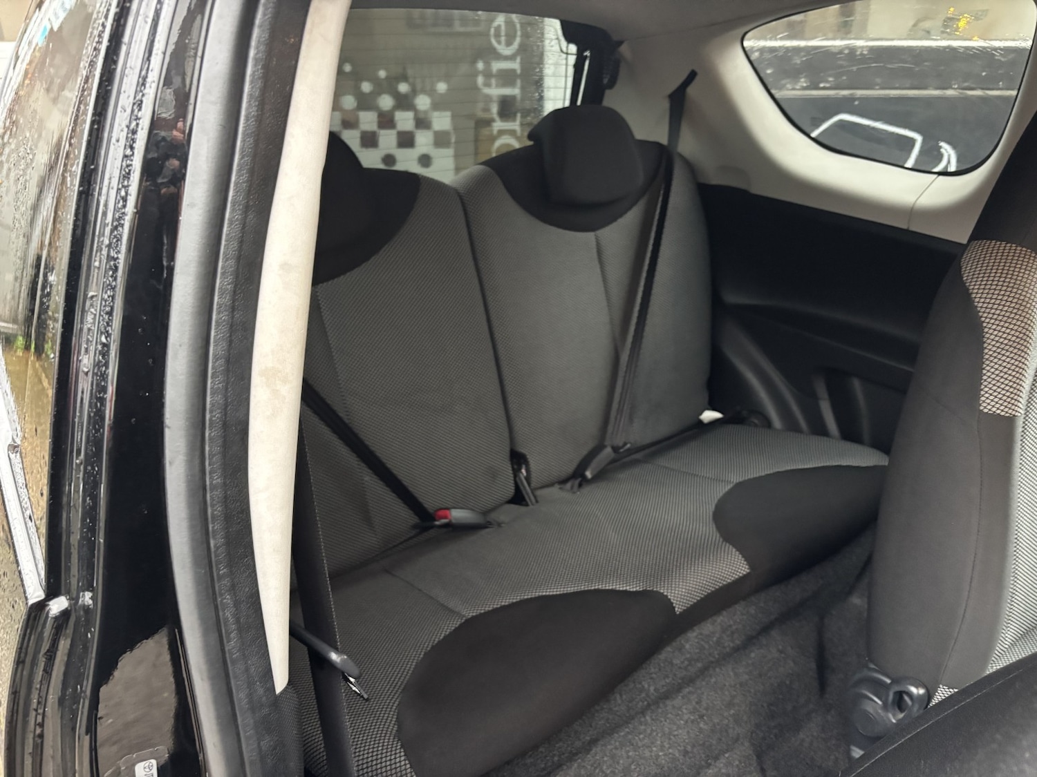 Used Toyota AYGO 2012 for sale - 76859135: Photo 11