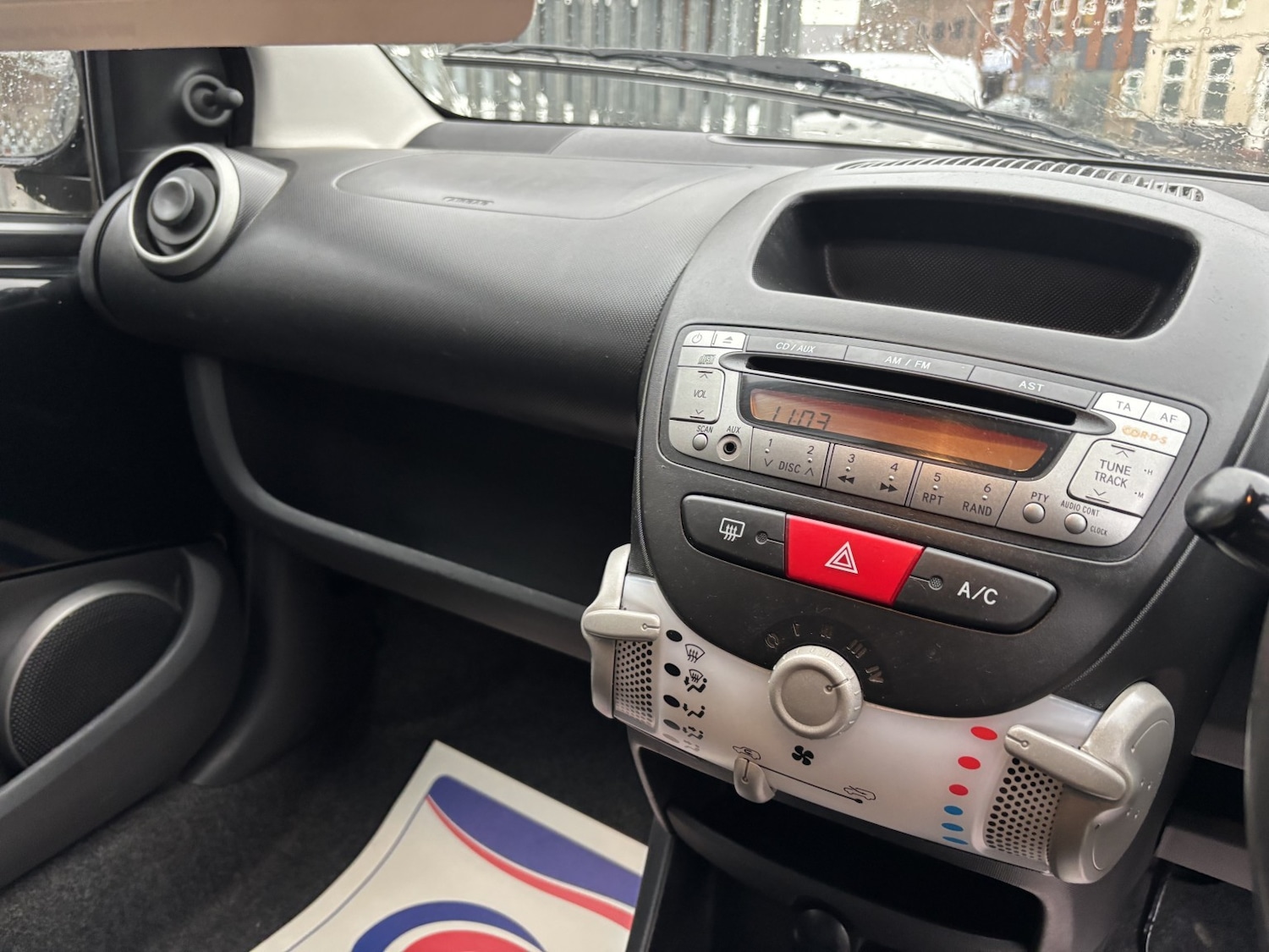 Used Toyota AYGO 2012 for sale - 76859135: Photo 14