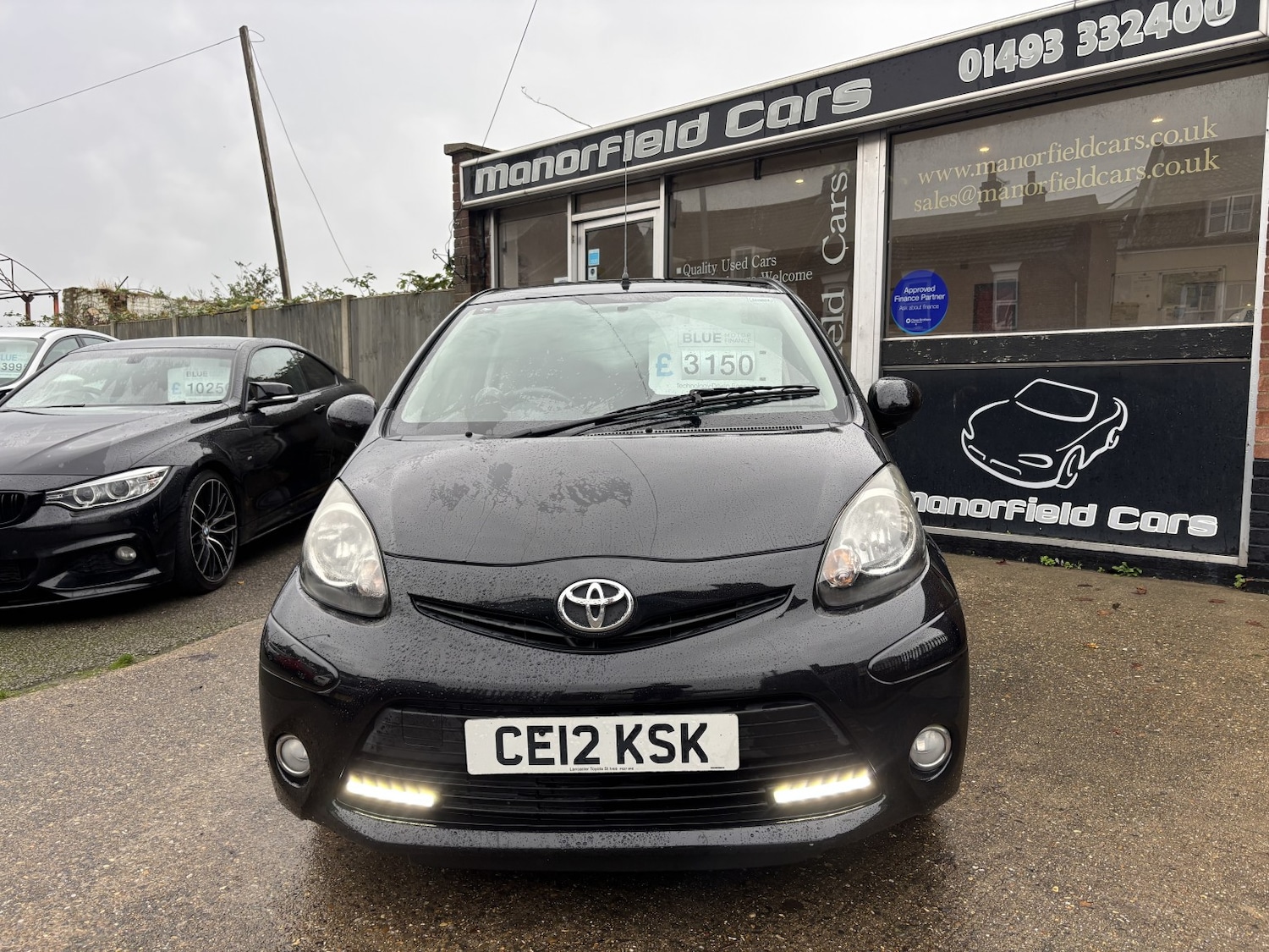 Used Toyota AYGO 2012 for sale - 76859135: Photo 2