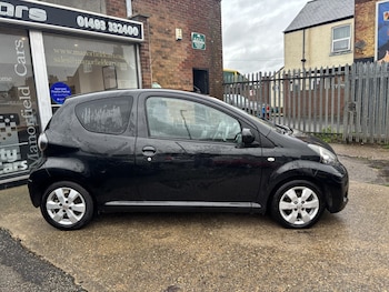 Used Toyota AYGO 2012 for sale - 76859135: Photo