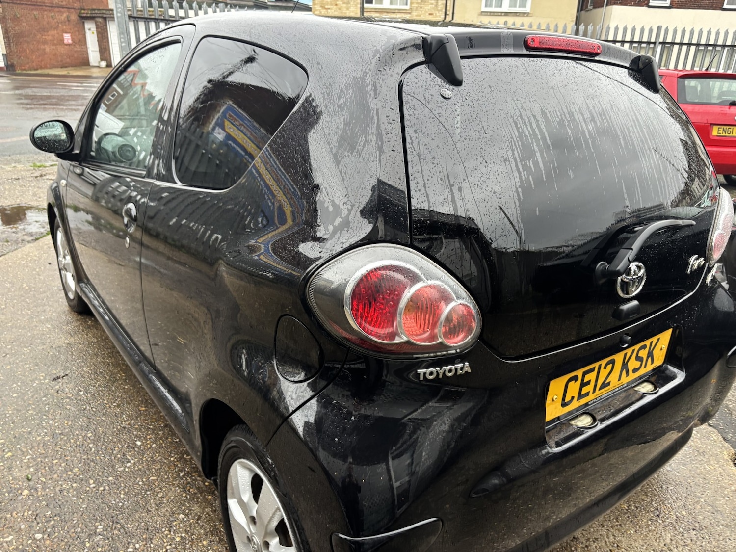 Used Toyota AYGO 2012 for sale - 76859135: Photo 6