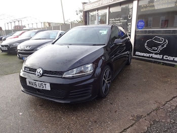 Volkswagen - Golf