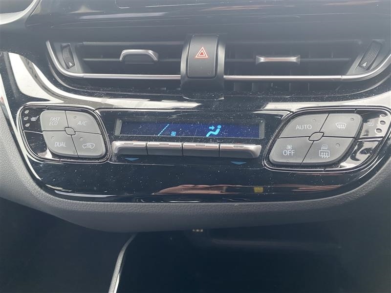 Used Toyota C-HR 2023 for sale - 76819300: Photo 15