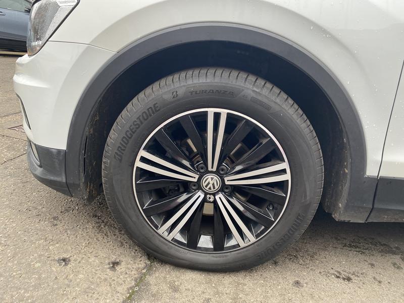Used Volkswagen Tiguan 2019 for sale - 76971921: Photo 9