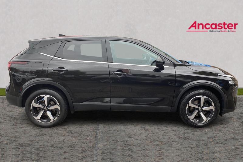 Used Nissan Qashqai 2022 for sale - 76641069: Photo 2