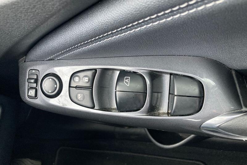 Used Nissan Juke 2022 for sale - 76452879: Photo 16