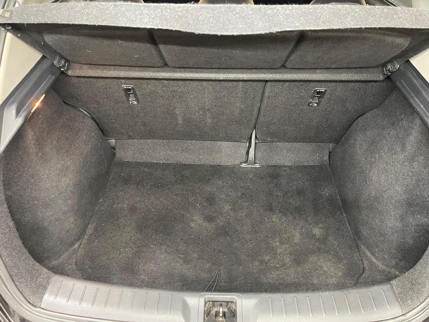 Used Nissan Pulsar 2016 for sale - 78048141: Photo 35