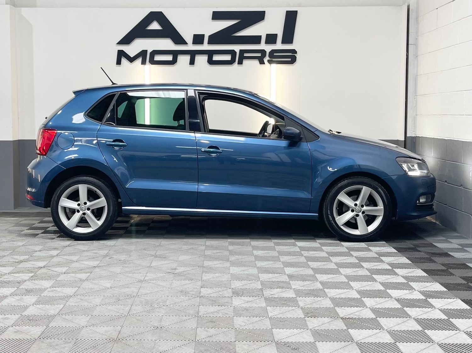 Used Volkswagen Polo 2015 for sale - 78100722: Photo 10