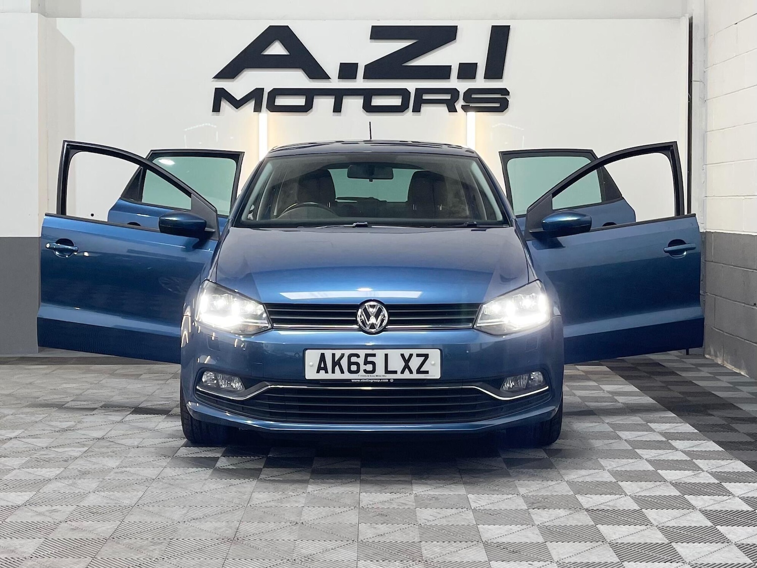 Used Volkswagen Polo 2015 for sale - 78100722: Photo 2