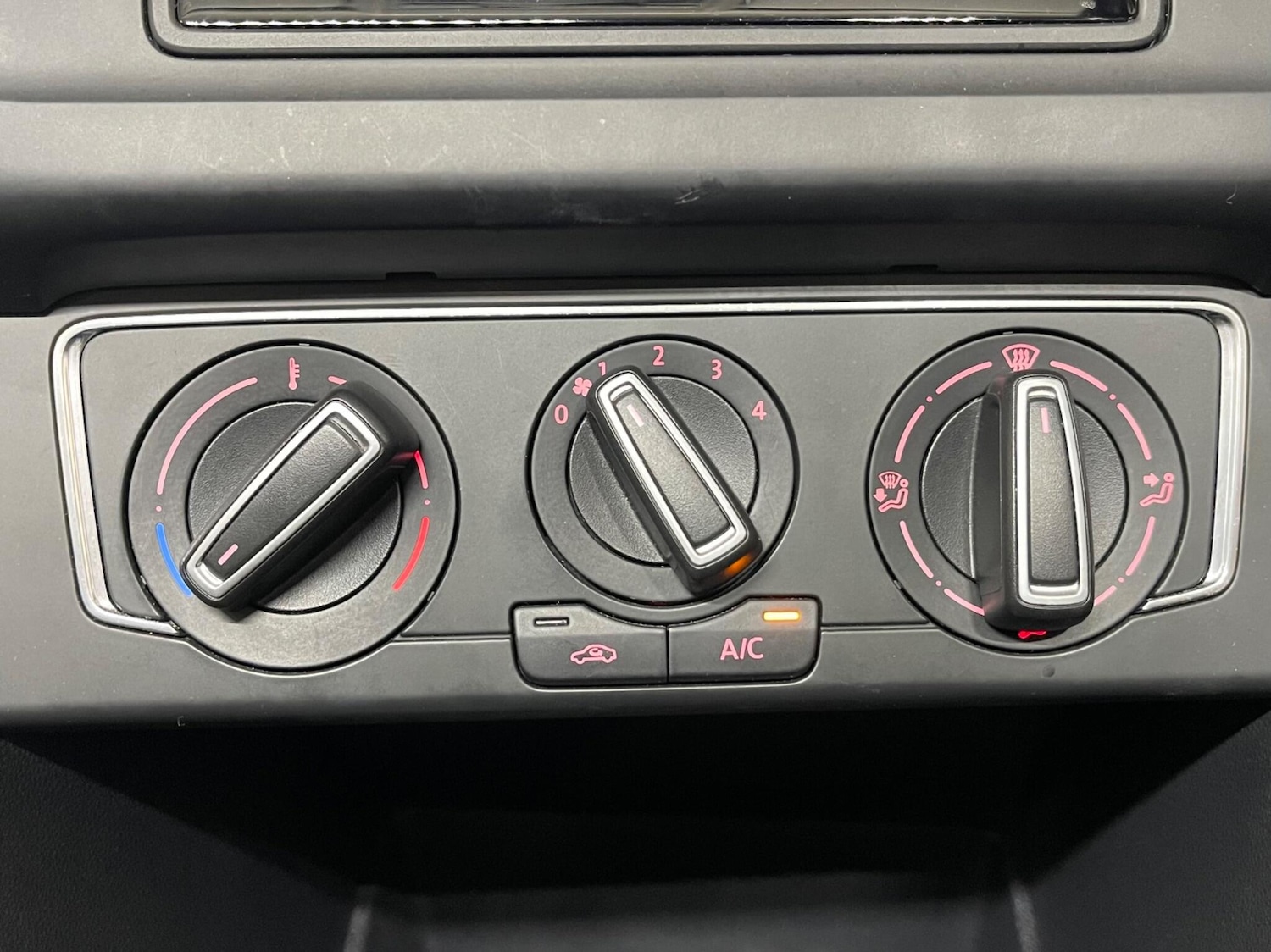 Used Volkswagen Polo 2015 for sale - 78100722: Photo 20