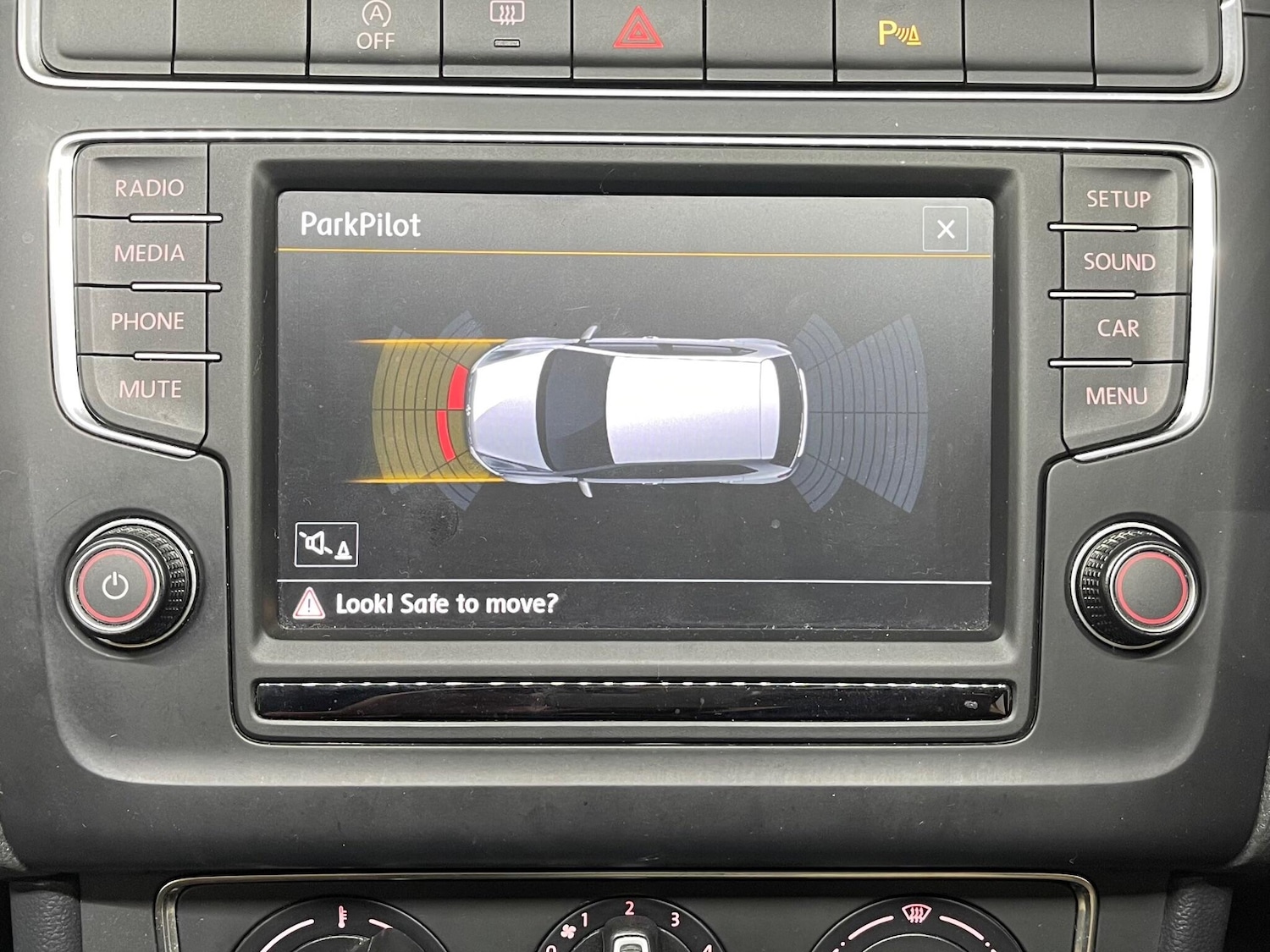 Used Volkswagen Polo 2015 for sale - 78100722: Photo 29