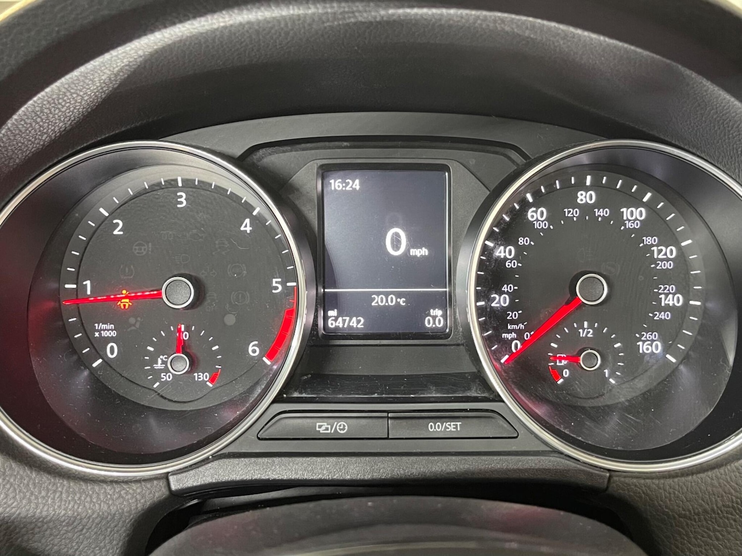 Used Volkswagen Polo 2015 for sale - 78100722: Photo 33