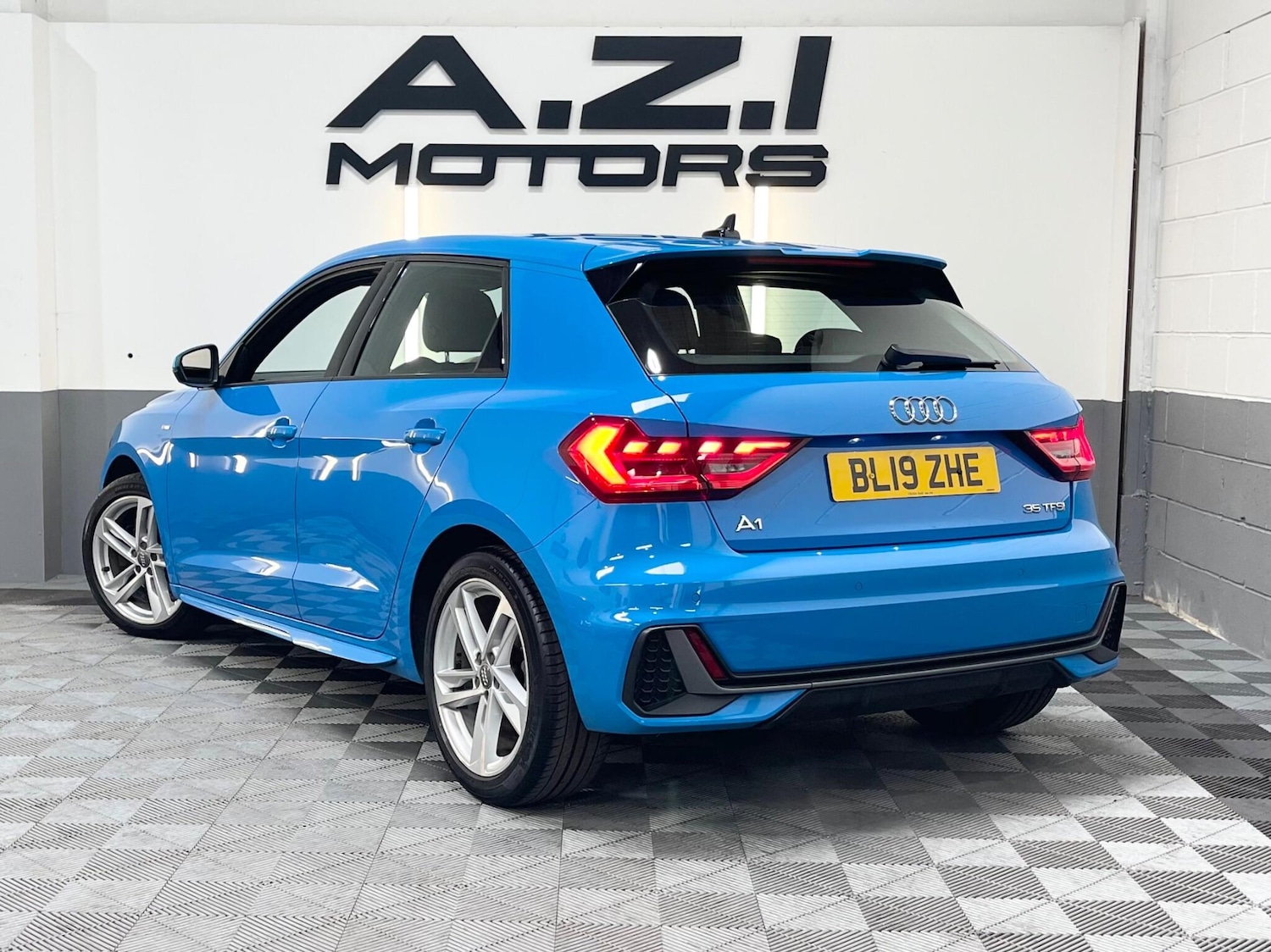 Used Audi A1 for sale - 78026472: Photo 3