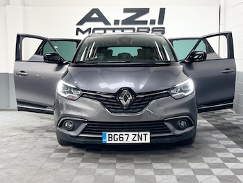 Used Renault Grand Scenic 2017 for sale - 78214620: Photo