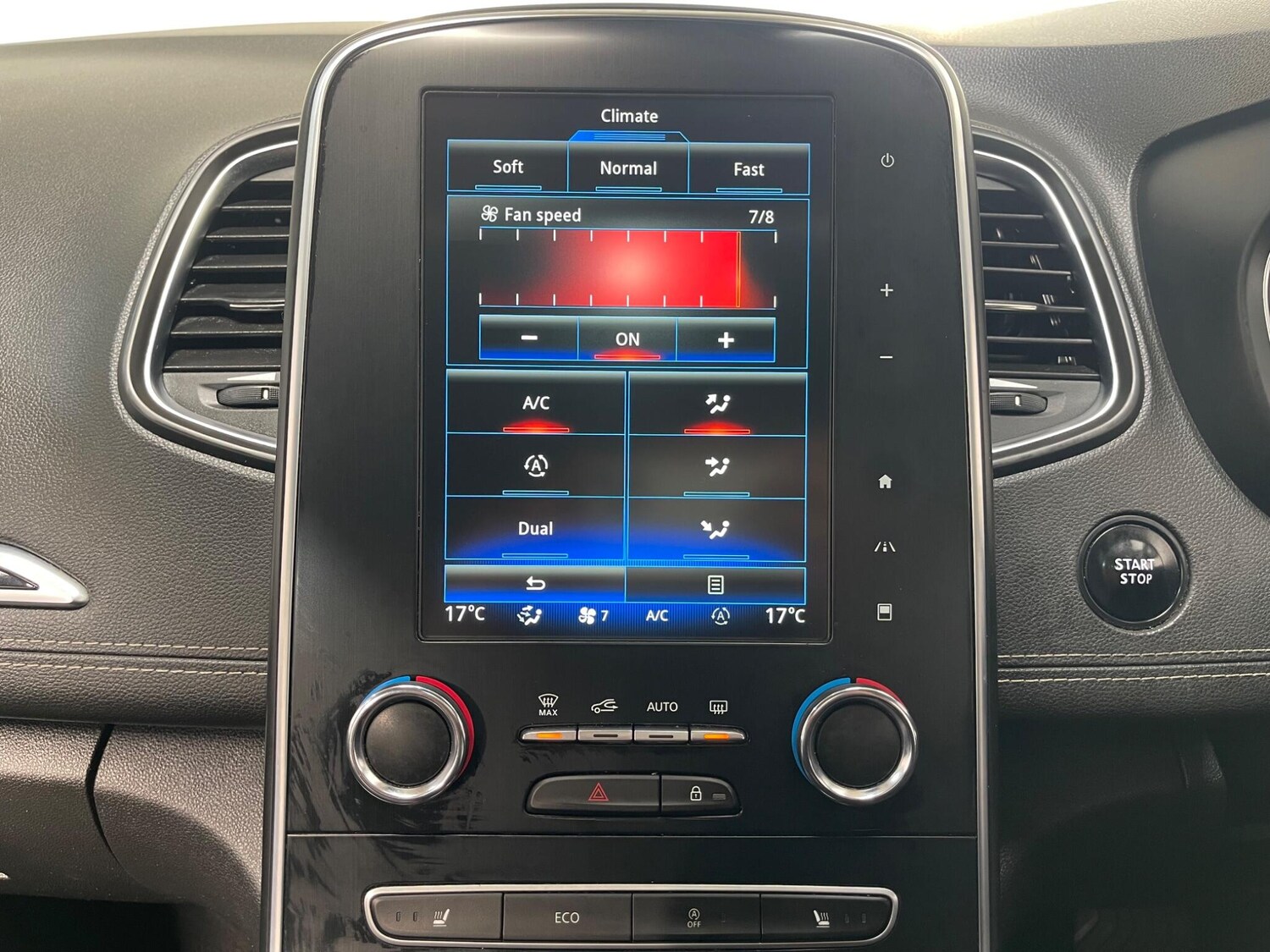 Used Renault Grand Scenic for sale - 78214620: Photo 37